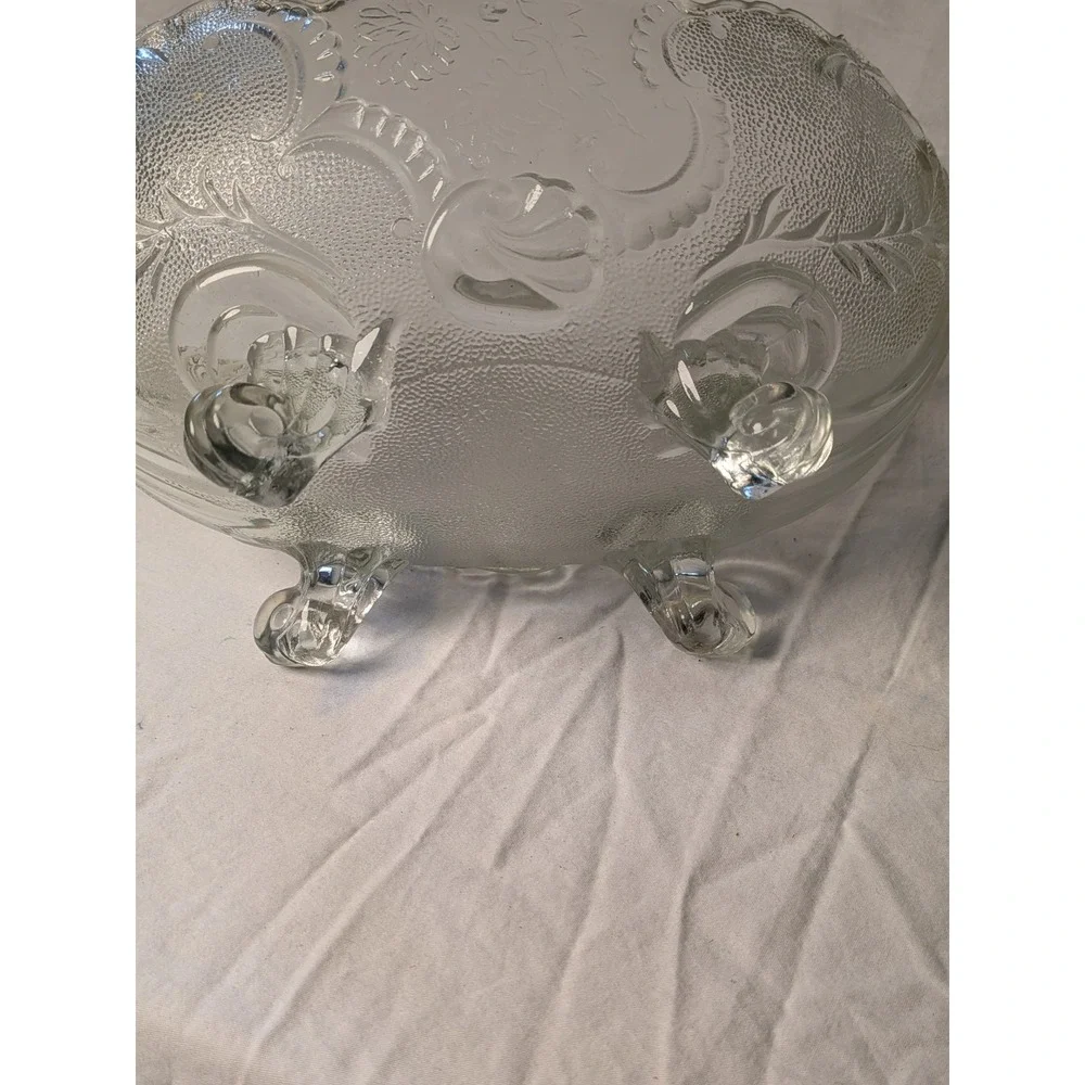 Vintage jeanette clear glass lombardi‎ depression footed fruit bowl scallopped